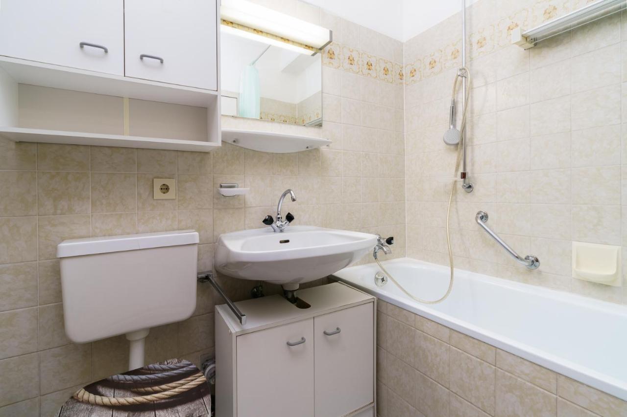 洛弗附近圣马丁Grubhof Castle Flat For Families公寓 外观 照片